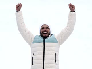 ZOH 2026 Strieborný medailista z Ruska to dokázal ako prvý: Všetci vedia, z akej krajiny som