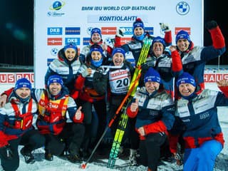 VIDEO Absolútna paráda! Bátovská Fialková na pódiu, Kapustová trafila 20/20 a dosiahla životný výsledok