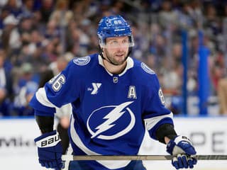 Keby bol Kanaďan, NHL by mu zobala z ruky: Ruská superhviezda zatieňuje aj McDavida s MacKinnonom