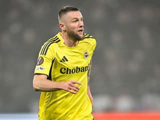 Zlá správa pre Slovensko: Tréner Fenerbahce prehovoril o stave Škriniara... Je to veľký problém