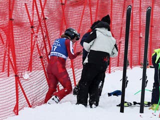 Koniec nádejí v ochrannej sieti: Eggerovú po páde odniesol vrtuľník, diagnóza je neúprosná