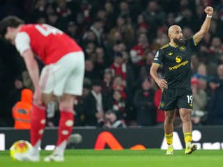 Strhujúci šláger na londýnskom Emirates: Manchester United dobyl domácu pevnosť Arsenalu