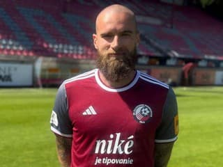 FOTO Niekdajší slovenský reprezentant opustil Podbrezovú: Chceme dať šancu iným stopérom
