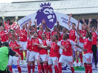 Premier League je späť: Titul obhajuje Arsenal, o vyzývateľov núdza rozhodne nebude