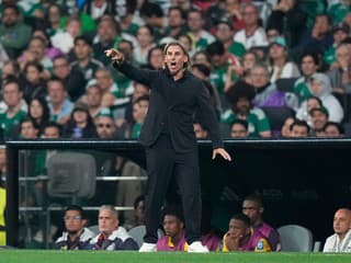 MS VO FUTBALE 2026: Jeho prejav bavil svet: Tréner Ekvádoru prekvapil pár hodín po vypadnutí z turnaja