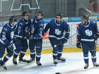 Po dvoch prehrách gólovo explodovali: Slovan rozstrieľal rozbehnutú Žilinu a udržal post lídra