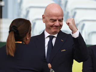 Topiaci sa chytá aj poslednej slamky a hrá sa na obeť: FIFA rozpútala vojnu proti UEFA