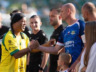 Ronaldinho vypredal štadión v Trnave: Výber Legiend Slovenska prestrieľal súpera z Brazílie