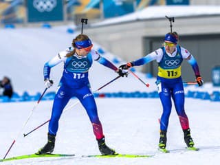 ZOH 2026 Ani Kuzminová a Bátovská Fialková nepomohli: Slovensko v štafete medzi poslednými
