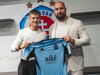 Ikonická sedmička po Weissovi má svojho majiteľa: Slovan podpísal zmluvu s obrovským talentom