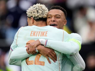 VIDEO Červená karta, 68-tisíc divákov, tri góly: Šláger Francúzska a Brazílie mal prakticky všetko