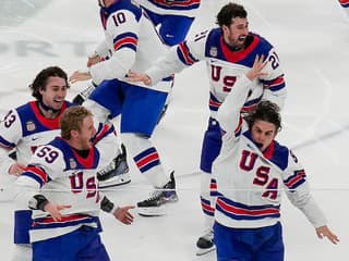 ZOH 2026 Zámorské finále v réžii hviezd a pruhov: Hráči USA po dramatickom boji zosadili Kanadu z trónu