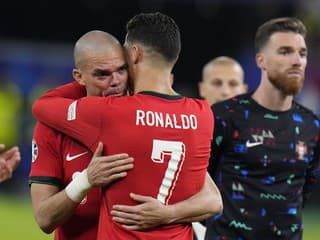 EURO 2024 Posledný zápas Ronalda a Pepeho? Martinez po vypadnutí Portugalska prehovoril