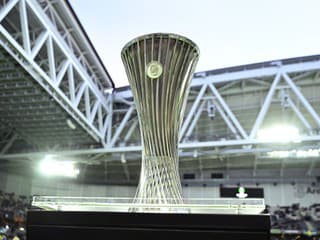 Slovan už dohral, súťaž sa ho netýka: Žreb play-off Konferenčnej ligy uzrel svetlo sveta