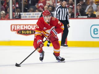 V histórii NHL boli horší len dvaja hráči: Nemec zažíva mimoriadne zlý štart v novom klube