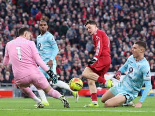 Martin Dúbravka opäť zažiaril: Hviezdy majstrovského Liverpoolu privádzal do zúfalstva