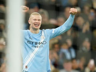 Dúbravka pomohol ukončiť čiernu sériu Burnley, Arsenal a City zaváhanie nepripustili