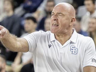 Tréner Slovana po prehre v kľúčovom zápase: Budem priamy, možno pôjdem preč!