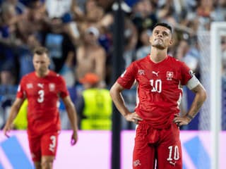 Veľká opora a kapitán Švajčiarska pod paľbou: Úrady riešia papiere na COVID-19