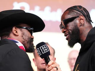 VIDEO Šialený príchod Chisoru: Na tlačovku pred súbojom s Wilderom dorazil na tanku