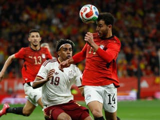 Obrovské množstvo zaujímavých zápasov: Angličania s prekvapivou prehrou, Španieli s Egyptom bez gólov