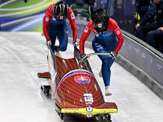 ZOH 2026 Nielen náraz, ale aj veľké komplikácie: Slovenky sa však aj tak dostali do finále!