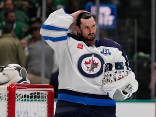 Celá NHL uprene sleduje jediné miesto: Trucovaniu je koniec, kam zamieri olympijský víťaz?