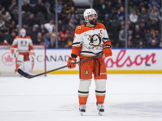 Zákrok na Matthewsa ho môže vyjsť poriadne draho: Gudasovi už údajne neponúkne zmluvu nikto v NHL