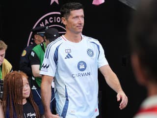 VIDEO Zvládol 62 minút a potom smútil na lavičke: Lewandowskému nevyšiel debut v MLS