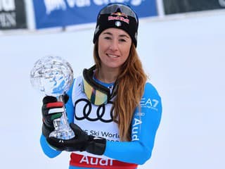 Talianka si vybojovala malý glóbus: Shiffrinová s obrovským mankom, Ledecká šplhá nahor