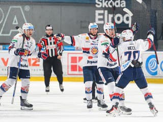 Liptáci sa postupových osláv nedočkali: Zvolen na domácom ľade odvrátil prvý mečbal súpera