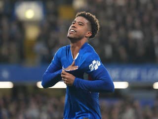 Zaujímavý prestup medzi rivalmi: Manchester United položil Chelsea na stôl 50 miliónov