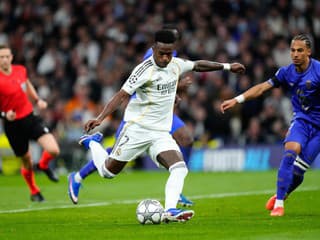 Vinícius sa vyjadril k špekuláciám o jeho možnom odchode z Realu: Záujemcom poslal veľavravný odkaz