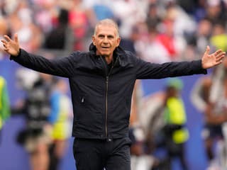 MS VO FUTBALE 2026 Skúsený kouč vybuchol: Funguje ešte VAR? Či išiel na kávu?!