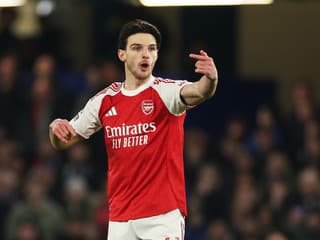 Najväčšia zbraň Arsenalu v boji o titul: Ďalší fenomenálny výkon Ricea nadchol legendu Manchestru