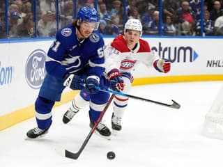 Uznanie od vedenia NHL: Slafkovský po gólových hodoch jednou z hviezd týždňa