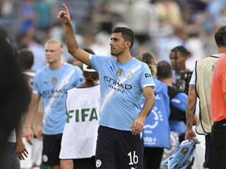 Guardiola túžobne volá po návrate hviezdy Manchestru City: Musíme byť obozretnejší