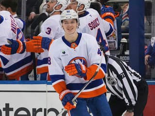 VIDEO Slafkovského súpútnik ako starý mazák: Jednotka posledného draftu zažíva historickú sezónu