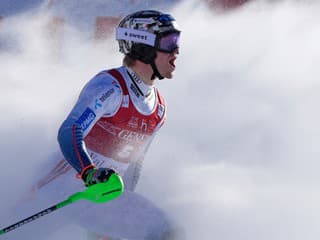 Nórsky šok vo Val d'Isere: Haugan vyhral slalom, favorit vypadol už v 1. kole