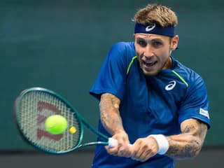 Slovenský bojovník vedenie neudržal: Kvalifikant Molčan skončil pred semifinálovými bránami