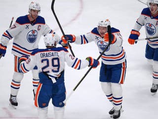 VIDEO Lámu rekordy každý týždeň: Draisaitl sa blysol hetrikom, McDavid zaznamenal päť bodov