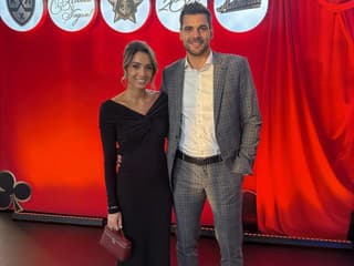 FOTO+VIDEO Parádna novinka v živote slovenského hokejistu: Nádherná manželka je tehotná