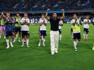 Fabregas žiaril šťastím: Como prepísalo históriu, doplatil na to Lobotka, jeho gól neplatil