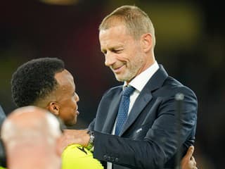 Európsky piesoček mu stačí: Šéf UEFA nechce nahradiť Infantina, vysvetlil aj dva dôvody