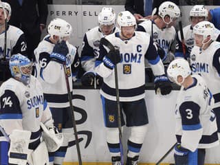Dvanásť hráčov z NHL na čele s Barkovom: Fíni oznámili nomináciu na šampionát