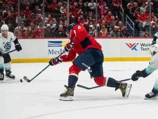 VIDEO Fehérváry ukázal obetavosť, Ovečkin skóroval a obhajca Stanley Cupu natiahol šnúru