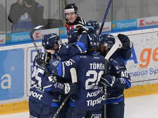 VIDEO Výbuch radosti pod Tatrami: Poprad po dráme so Žilinou oslavuje prvé štvrťfinálové víťazstvo