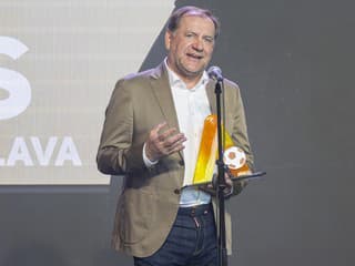 Štvorročná hegemónia hráčov Slovana je už minulosťou: Weiss najlepším trénerom, objavom Rehuš