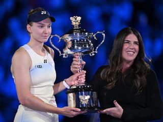 VIDEO Tenisový trón má novú kráľovnú: Rybakinová v Melbourne ovládla Australian Open