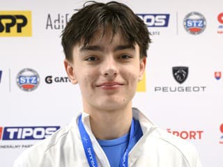 16-ročný Slovák si robí skvelú reklamu: Zdolal Američana a zahrá si osemfinále Australian Open